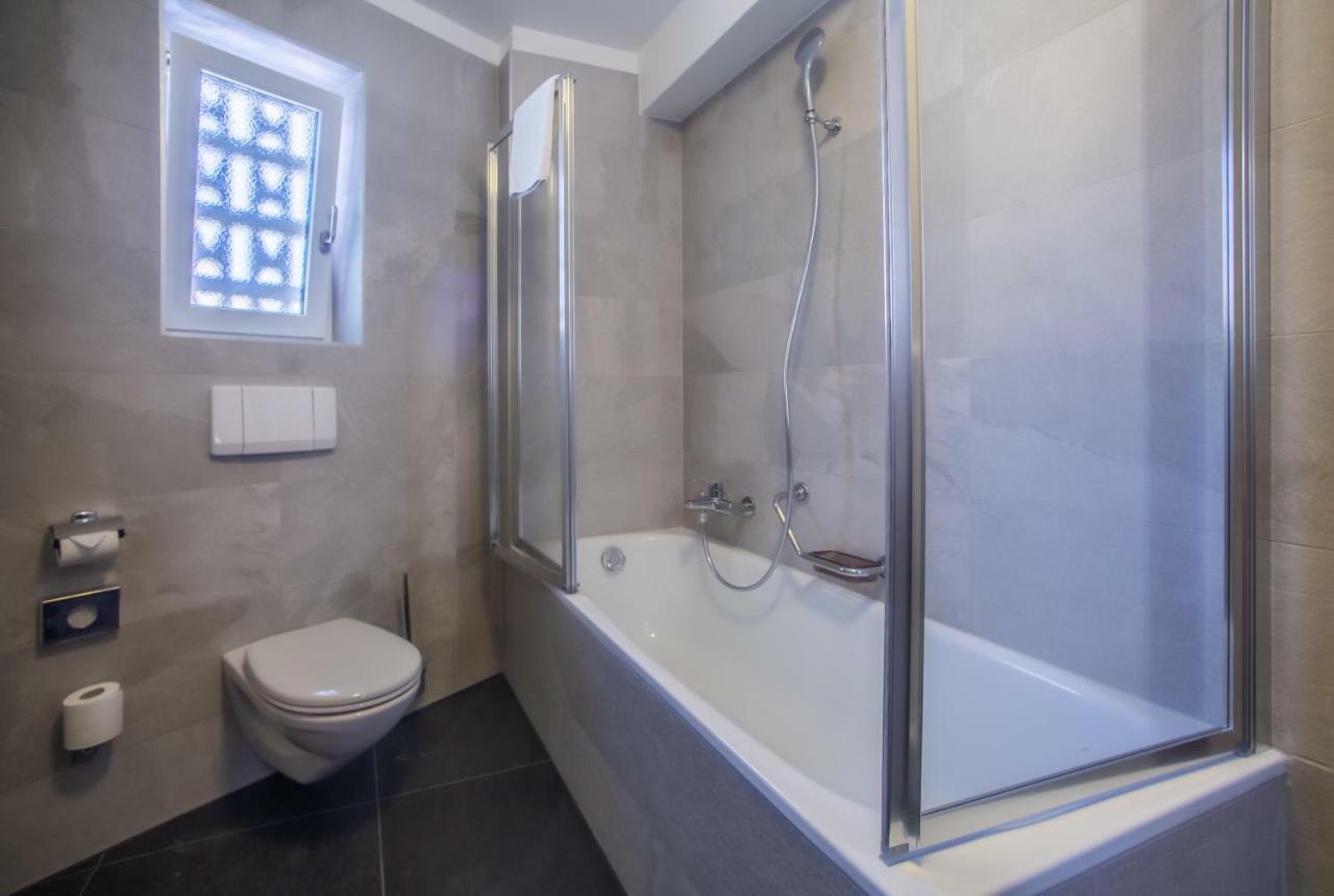 Hotel Unione Bellinzona Exteriör bild